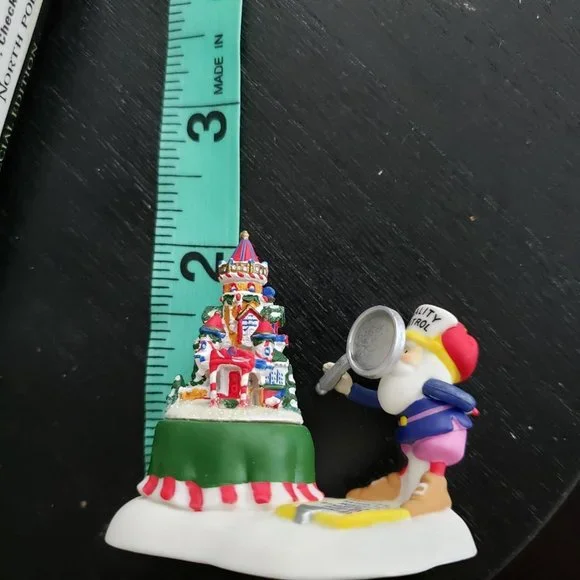 Dept 56 Making Each House, Checking It Twice - Picture 8 of 8